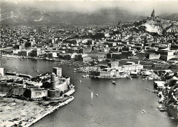 13 - Marseille - Vue Aérienne De L'Entrée Du Vieux Port Avec Les Forts Saint-Jean Et Saint-Nicolas - Dans Le Fond, Basil - Oude Haven (Vieux Port), Saint Victor, De Panier