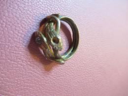 Petite Bague Fantaisie Ancienne / 2 Serpents Entrelacés (Naja ? ) / Origine ? / Bronze/ Début XXéme      BIJ198 - Anelli