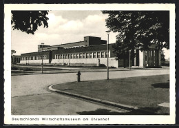 AK Düsseldorf, Deutschlands Wirtschaftsmuseum Am Ehrenhof  - Duesseldorf