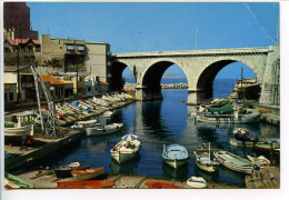 CPSM  10.5 X 15 Bouche-du-Rhône MARSEILLE Le Petit Port Du Vallon Des Auffes  Barques  Viaduc - Endoume, Roucas, Corniche, Beaches