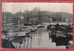 Carte Postale 13. Marseille  Le Port   Très Beau Plan - Oude Haven (Vieux Port), Saint Victor, De Panier