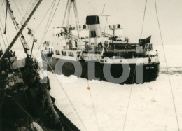 60s REAL PHOTO FOTO CCGS SIR HUMPHREY GILBERT SHIP BATEAU VESSEL OTTAWA CANADA  AT952 - Schiffe