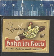 ZIGARREN HAHN IM KORB -  ALTES DEUTSCHES STREICHHOLZ ETIKETT - VINTAGE MATCHBOX LABEL GERMANY - Zündholzschachteletiketten