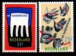 PAYS  BAS  -  1989 .  Y&T N° 1328 à 1329  * - Unused Stamps