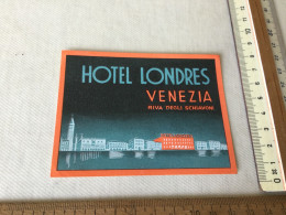 Hotel Londres In Venetië   Italie - Hotelaufkleber