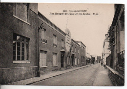 Carte Postale Ancienne Courbevoie - Rue Rouget De L'Isle Et Les Ecoles - Courbevoie