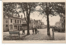 MOURMELON LE GRAND. Place De L'Eglise Et Place Georges Clémenceau - Mourmelon Le Grand