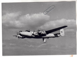 PHOTO  AVION  AVIATION AVRO SHACKLETON - Luftfahrt