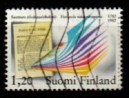 FINLANDE   -   1982 . Y&T N° 856 Oblitéré .   Presse  /  Journaux - Used Stamps