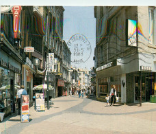 42* ST CHAMOND   Rue De La Republique  (CPM 10x15cm)            RL17,0941 - Saint Chamond