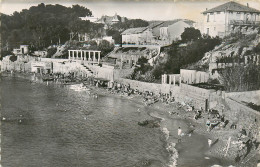 83* BANDOL Plage De Renecrox (CPSM 9x14cm)        RL28,0785 - Bandol