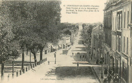 85* FONTENAY LE COMTE   Rues Turgot Et De La Republique      RL31,1117 - Fontenay Le Comte