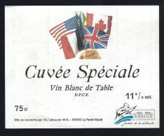 Etiquette Vin Blanc De Table  Cuvée Spéciale 1944-1994 Normandie  Jubilé De La Libération  Ch Lelouviers La Ferté Macé - Witte Wijn