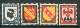 FRANCE- Y&T N°755 à 758- Neufs Sans Charnière ** - Unused Stamps