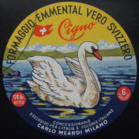 Etiquette Fromage Fondu - Le Cygne - 6 Portions Export Pour Carlo Meardi Milano - Suisse    A Voir ! - Kaas