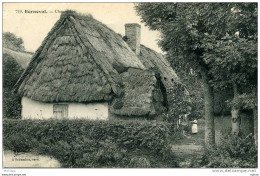 UNE CHAUMIERE A BERNEVAL - Berneval