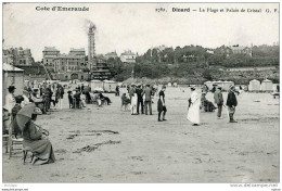 35 DINARD LA PLAGE ET LE PALAIS DE CRISTAL  ANIMATION    TB ETAT - Dinard