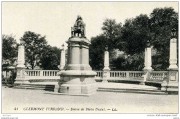 63 CLERMONT FERRAND STATUE DE BLAISE PASCAL   TB ETAT - Clermont Ferrand