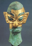 Sichuan Antique Chinese Gold Leaf Bronze Head 1200BC Sculpture Postcard - Otros & Sin Clasificación