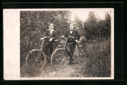 Foto-AK Zwei Jungs Mit Fahrrad  - Sonstige & Ohne Zuordnung