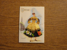 Carte Brodée "Bretagne - Costume Bigouden" - Jeune Femme Costume Brodé/Tissu- 10,2x14,7cm Env. - Brodées