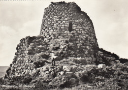 CARTOLINA  MACOMER NUORO SARDEGNA IL NURAGHE VIAGGIATA 1959   Y9 - Nuoro