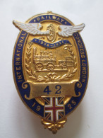 Rare! International Railway Congress London 1925 Delegate's Badge(number 42),size=44 X 28 Mm - Transports