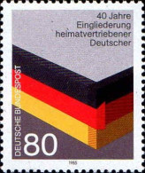 RFA Poste N** Yv:1097 Mi:1265 Accueil Des émigrés - Unused Stamps