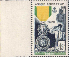 AEF Poste N** Yv:229 Mi:288 Centenaire De La Médaille Militaire Bord De Feuille - Unused Stamps