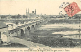 03 - Moulins - Le Pont Régemortes - Animée - CPA - Oblitération Ronde De 1905 - Voir Scans Recto-Verso - Moulins