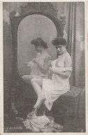 CARTE POSTALE PHOTO ORIGINALE ANCIENNE DE 1907 : LE DESHABILLE JEUNE FEMME PIN UP SEXY ET EROTIC - Pin-Ups