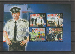 Alderney 2002 The Police Booklet Pane MNH/**. Postal Weight 0,04 Kg. Please Read Sales Conditions Under Image Of Lot (MA - Polizei - Gendarmerie