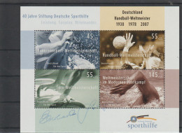 Germany 2007 Deutsche Sporthilfe W/Uidentified Autograph Souvenir Sheet MNH/**. Postal Weight 0,04 Kg. Please Read Sales - 2001-2010