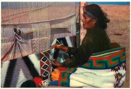 Indiens - Navajo Rug Weaver - Northern Arizona - CPM - Carte Neuve - Voir Scans Recto-Verso - Indios De América Del Norte