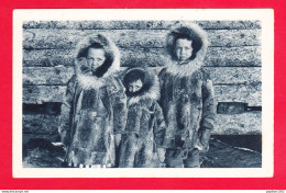 E-Etats Unis-125A76  Il était Trois Petits Enfants, Cercle Arctique, Alaska, Cpa BE - Sonstige & Ohne Zuordnung