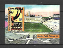 Grenada 1994 Football - USA - Soldier Fiels - Chicago MS MNH - Grenada (1974-...)