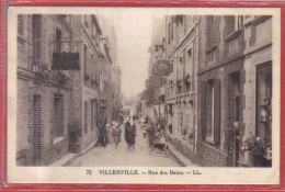 Carte Postale 14. Villerville  Rue Des Bains   Très Beau Plan - Villerville