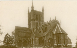 Pershore; The Abbey S.E. - Not Circulated. (British Manufacture) - Pershore