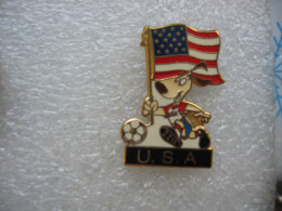 Pin's De La Coupe Du Monde De Football Aux USA En 94 - Calcio