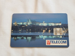 CZECH REPUBLIC-(C16-2/6.93)-Prague Castle-(88)-(100units)(2/6/1993)-(tirage-100.000)-used Card+1card Prepiad Free - República Checa