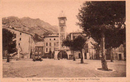 4V5Jm  04 Sisteron Place De La Mairie - Sisteron