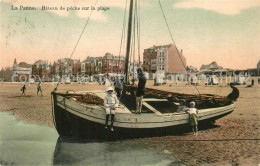 43488182 La Panne Veurne Bateau De Peche Sur La Plage  - De Panne