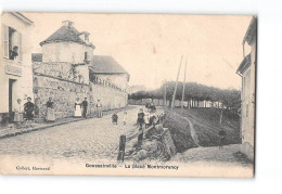 GOUSSAINVILLE - La Place Montmorency - Très Bon état - Goussainville