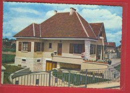 503 - CPSM - COMBS LA VILLE - MAISON DE LA FAMILLE COUDERT - Combs La Ville