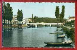 2313 - MELUN - CPSM - LES BORDS DE LA SEINE - Melun