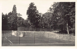 England - TUNBRIDGE WELLS - Tennis Court - Convent Of The Sacred Heart - REAL PHOTO - Tunbridge Wells