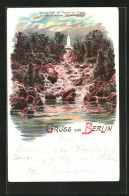 Lithographie Berlin-Kreuzberg, Wasserfall Im Vicotriapark Bei Electrischer Beleuchtung  - Kreuzberg