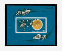 HUNGARY 1965 Space Exploration - IMPERF. MINISHEET MNH (NP#141-P32) - Nuevos
