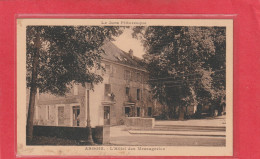 ARBOIS . L'HOTEL DES MESSAGERIES  .  PETITES TACHES  .  CARTE NON ECRITE - Arbois