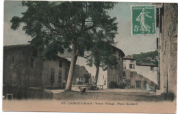 83- DRAGUIGNAN  -  Vieux Village , Place Gansard  ( Fontaine )  N° 1215       CPA - Draguignan